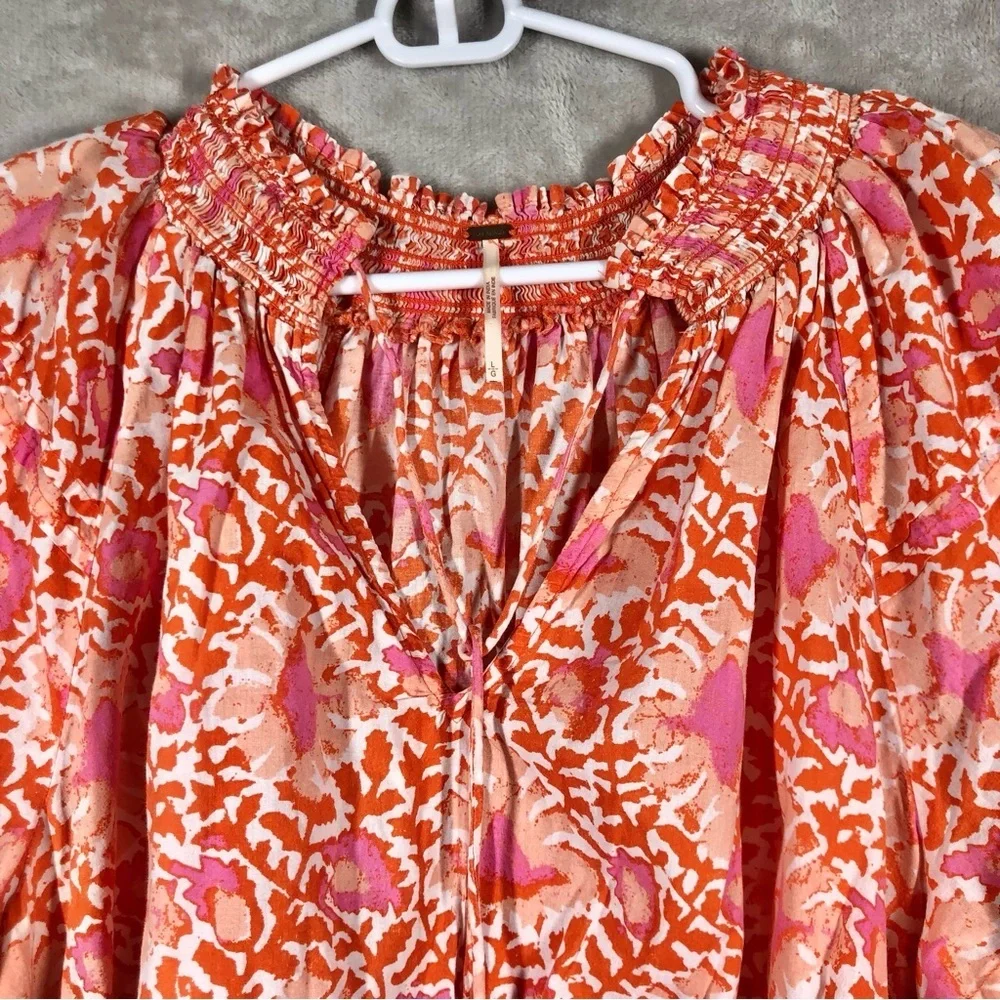 Free People Willow Printed Top Size L Orange Pink Floral Boho Peasant Flowy